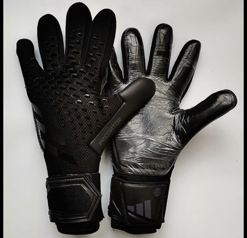 Adidas predator accuracy black gloves