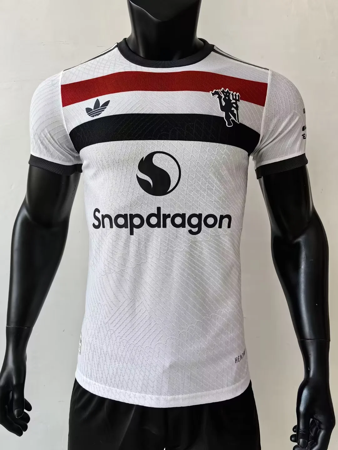 24-25 MANCHESTER UNITED  third away white player version jersey