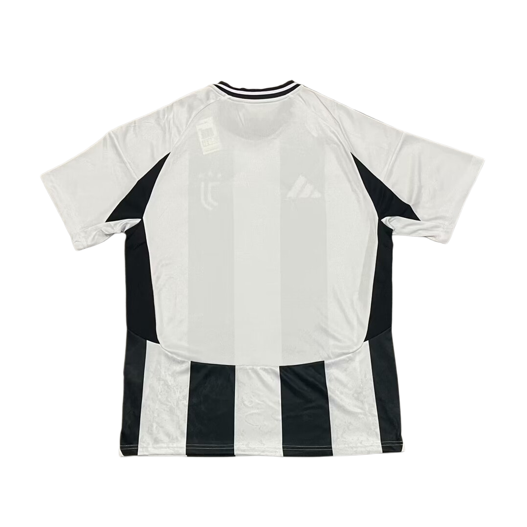 24-25 JUVENTUS home soccer jersey