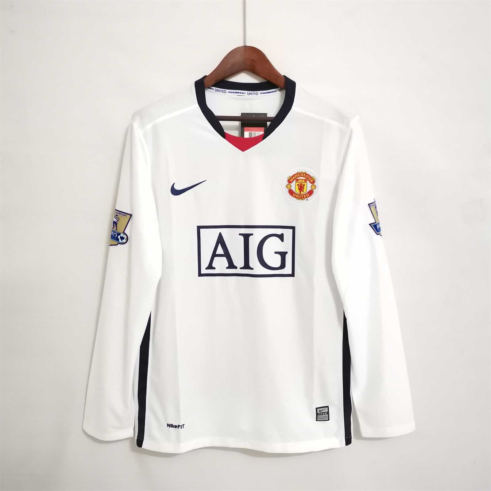 08-09 MNU away white UCL  LONG SLEEVE