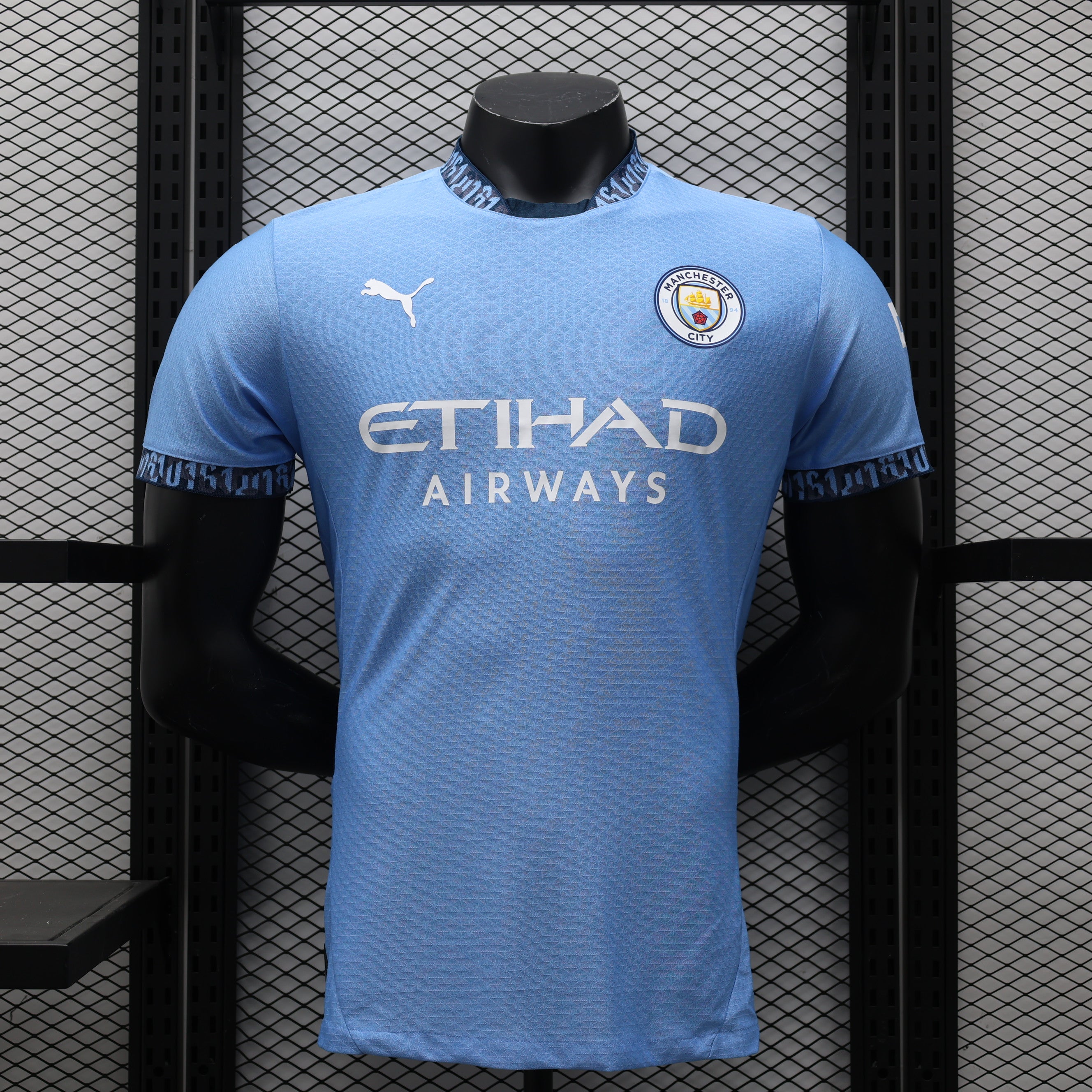 24-25 Manchester City home player version jersey