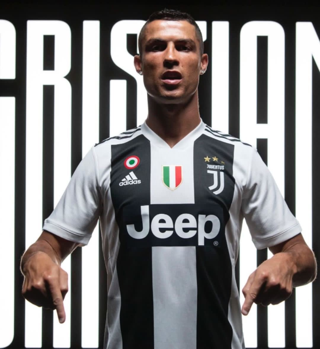 20-21 Juventus Home jersey