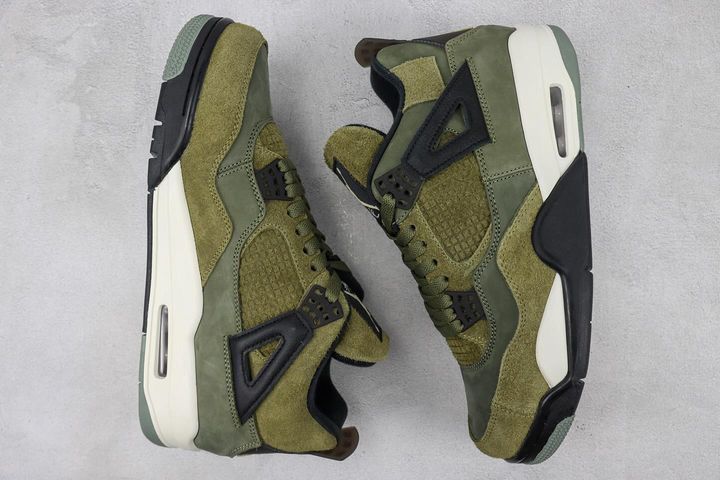 Jordan 4 olive