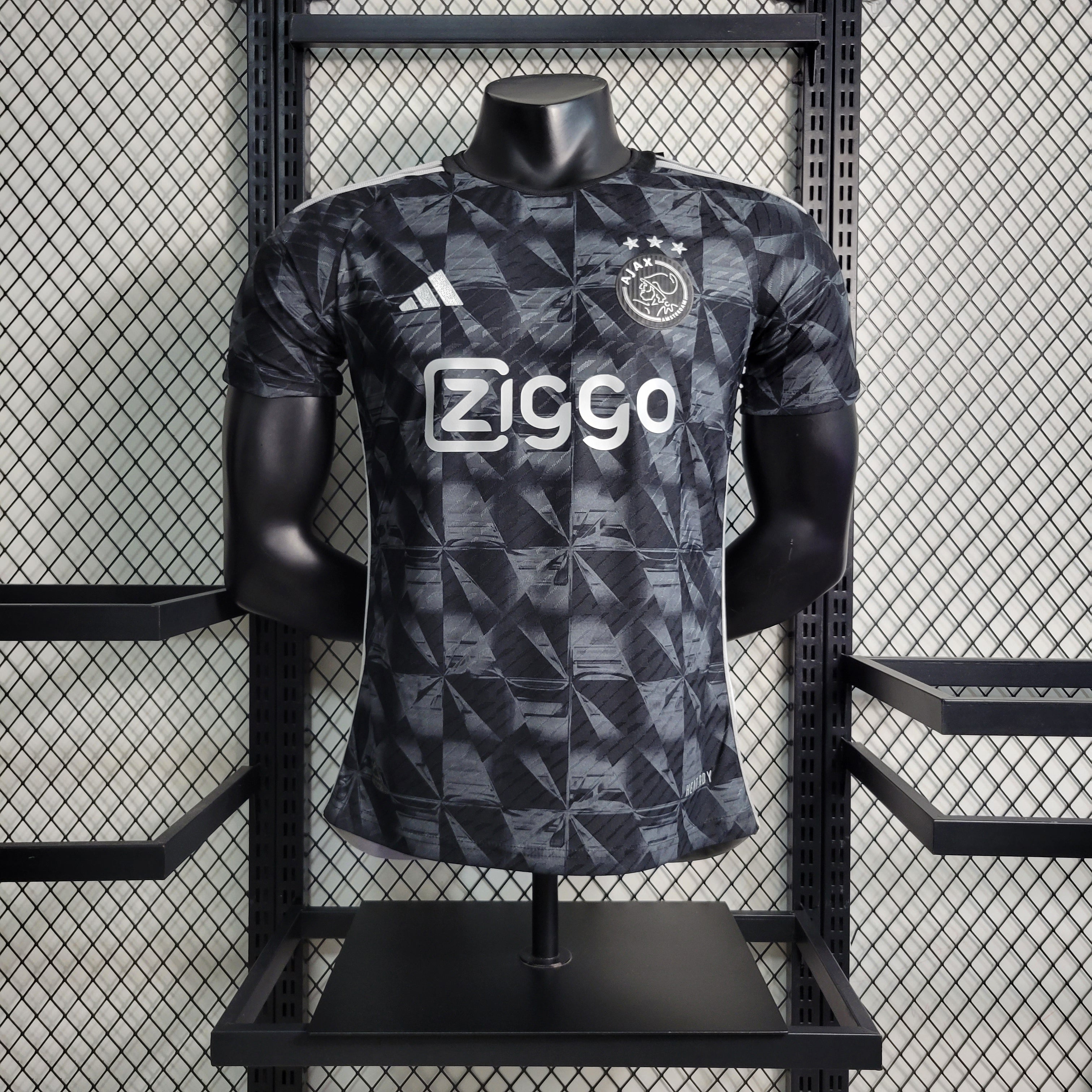 AJAX 3RD AWAY PLAYER VERSION