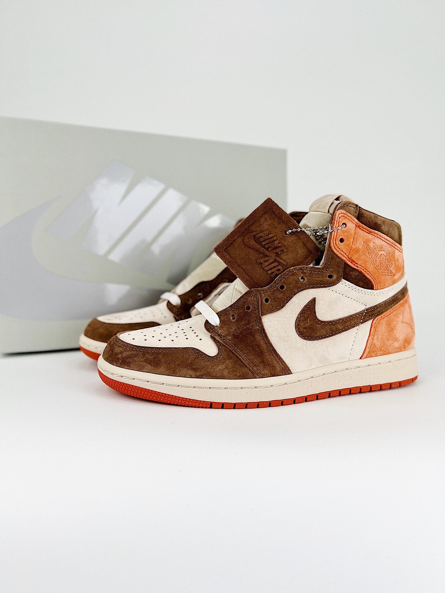 Air Jordan 1 High OG WMNS Cacao Wow