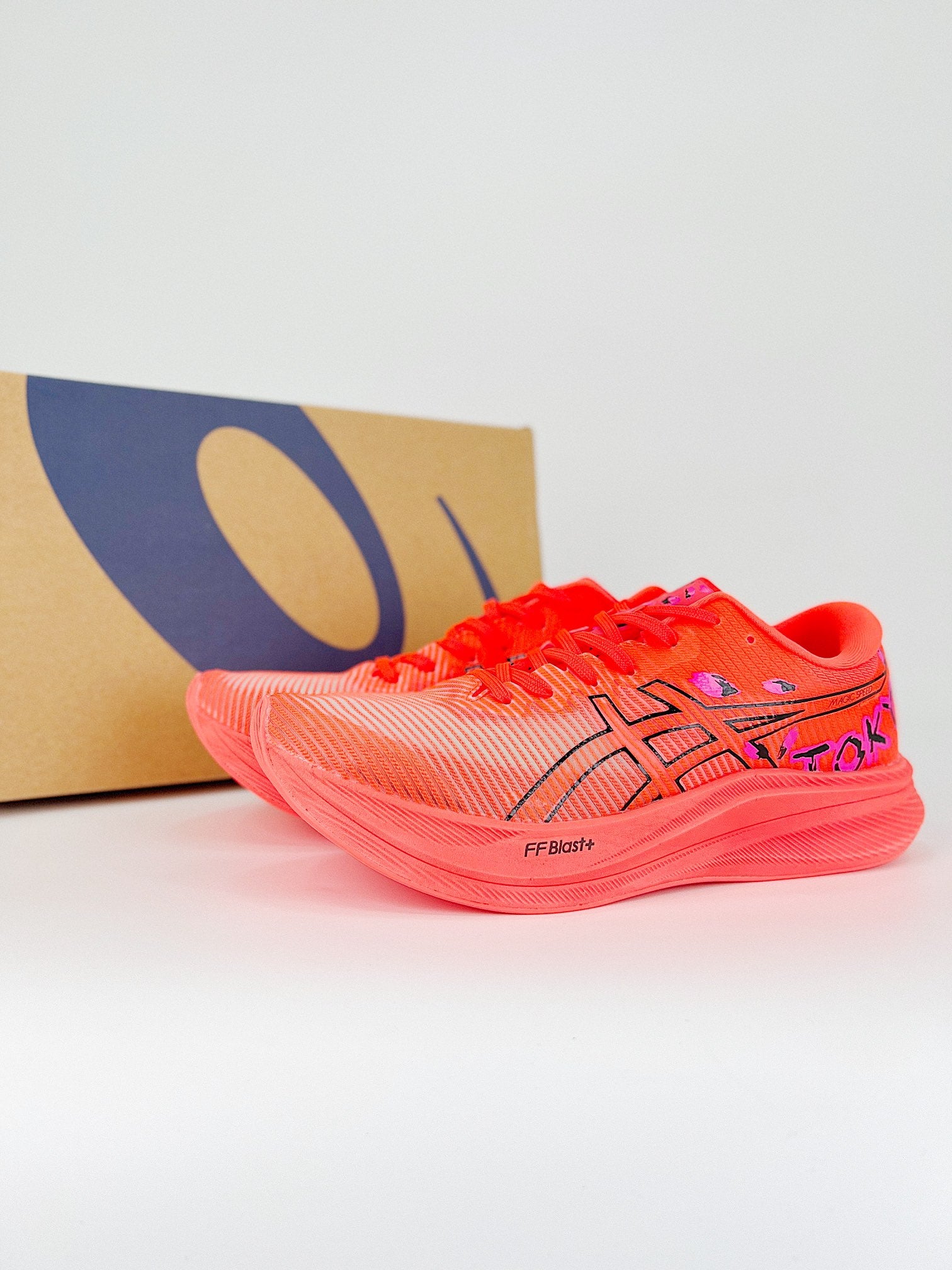 Asics Magic Speed 3