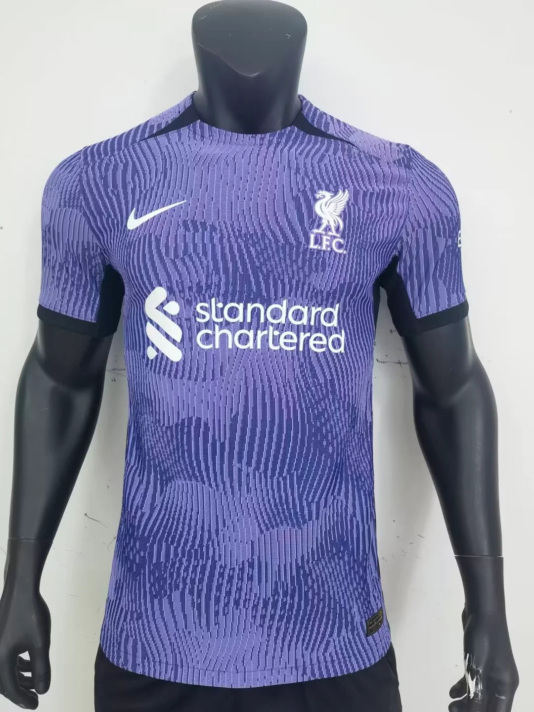 23/24 Liverpool third kit