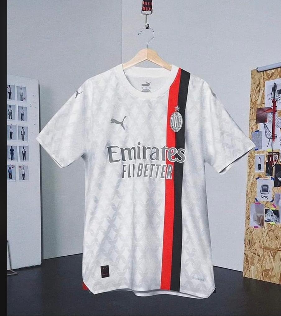 MILAN 23/24 AWAY KIT