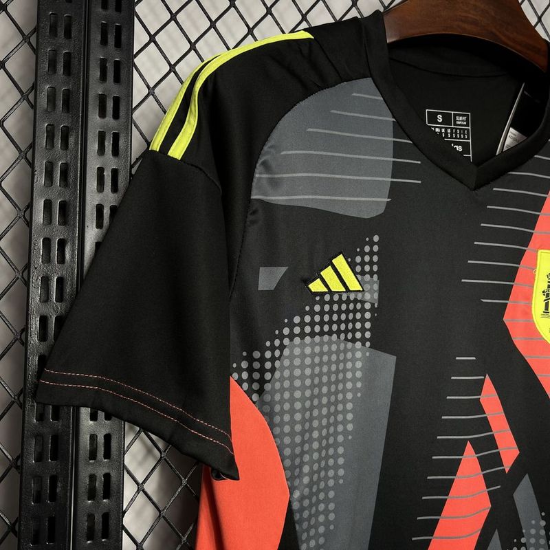 Spain black goalkeeper jersey