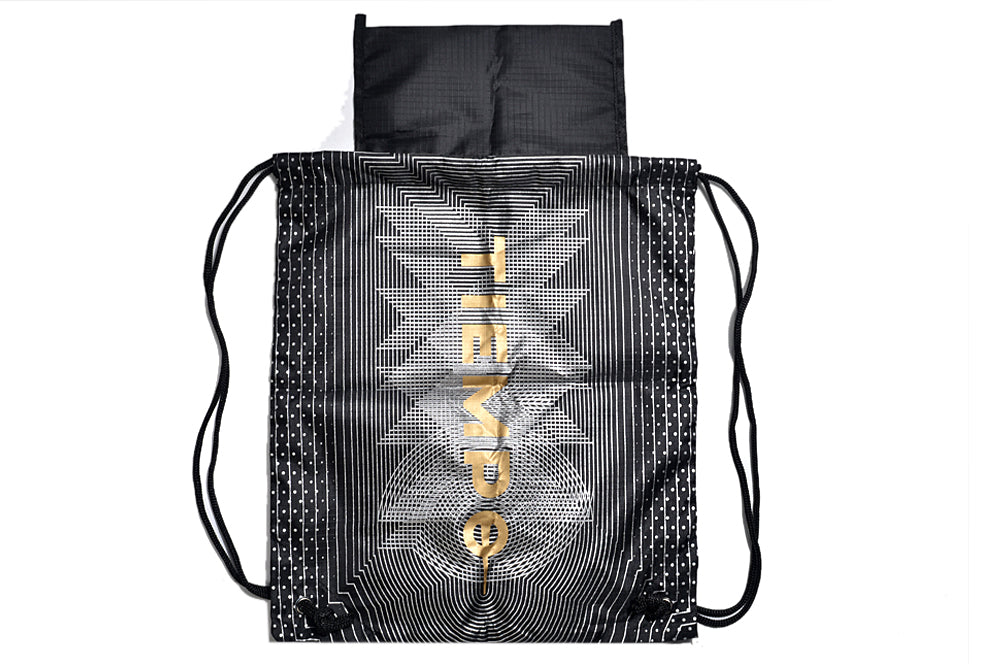 TIEMPO BLACK AND GOLD BAG