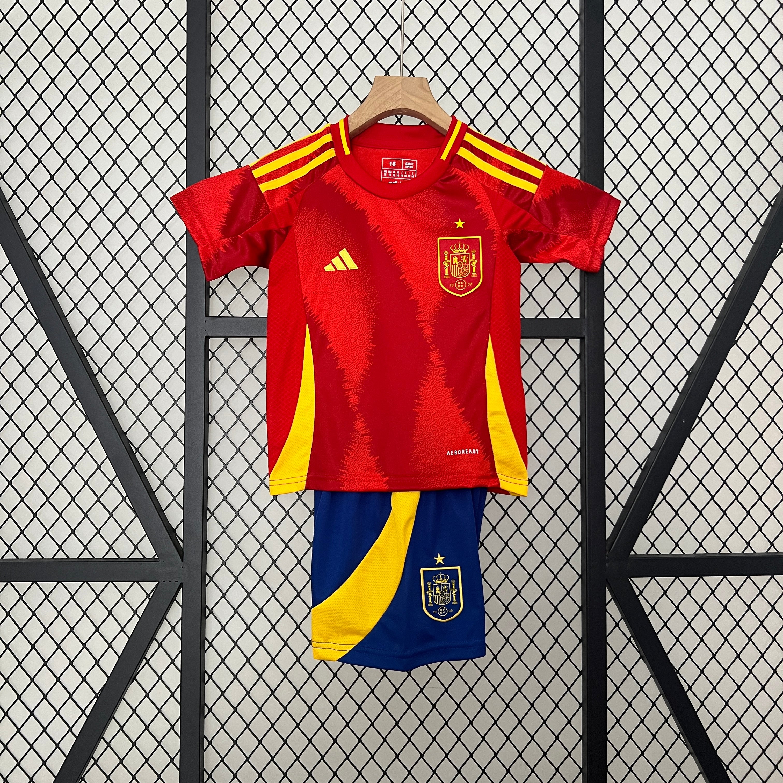 2024 Spain home kid kit