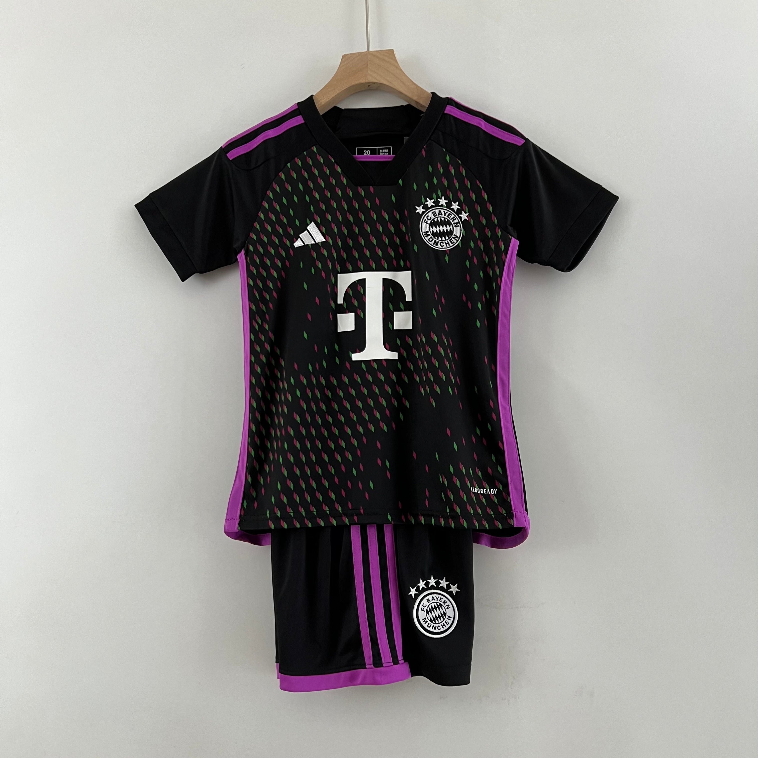 23-24 Bayern away kid kit size 16-28