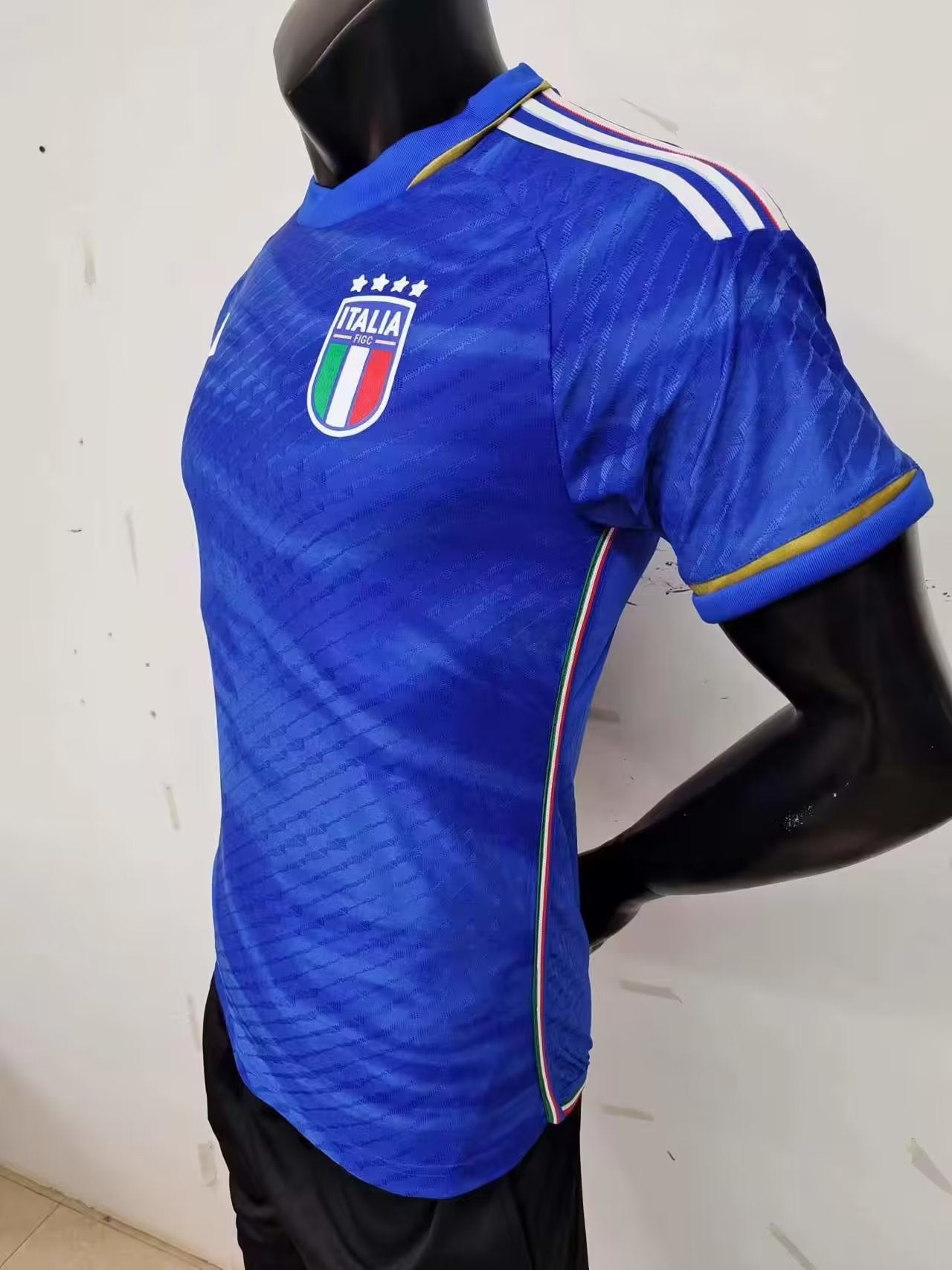 ITALY PLAYER VERSION