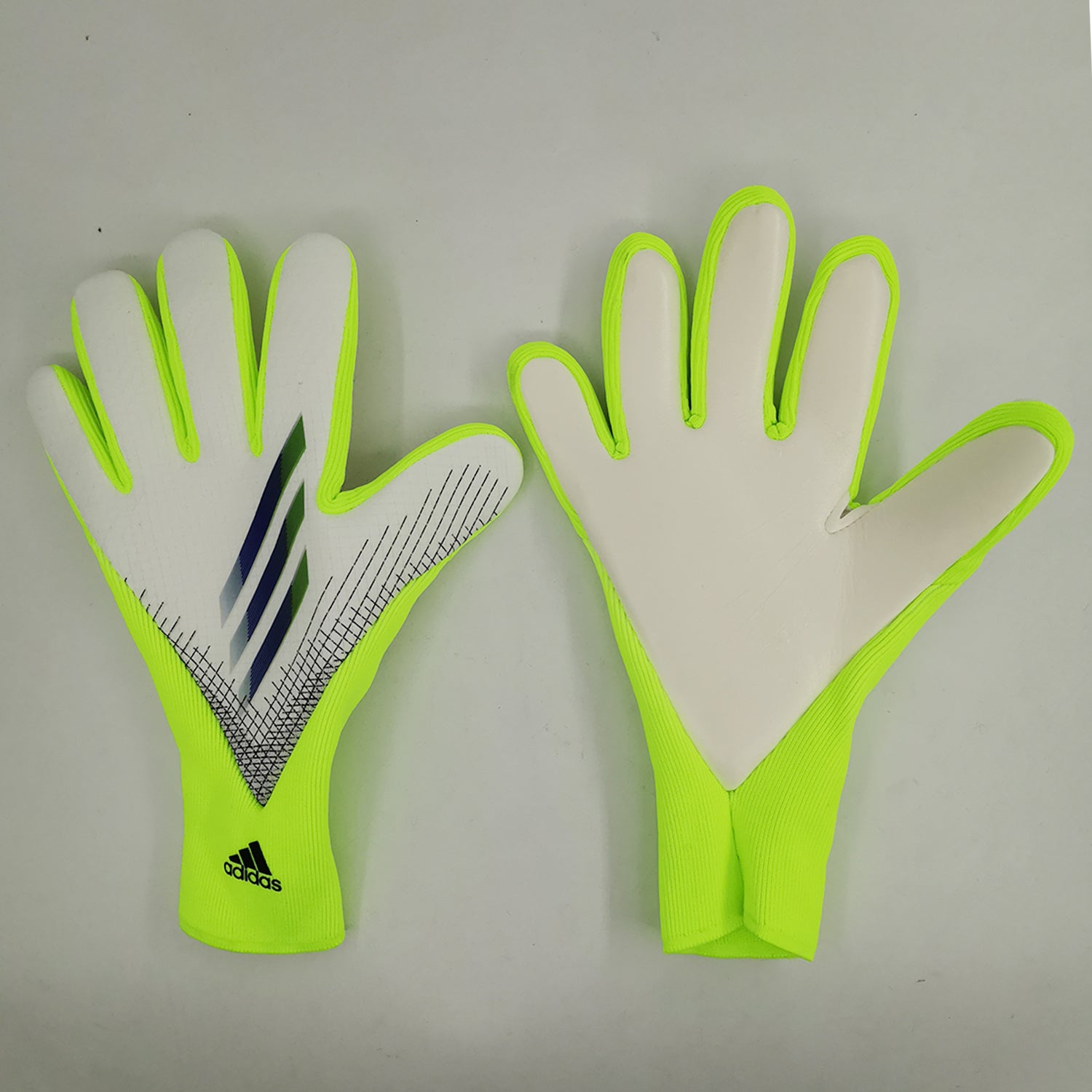 ADIDAS X GREEN GLOVES