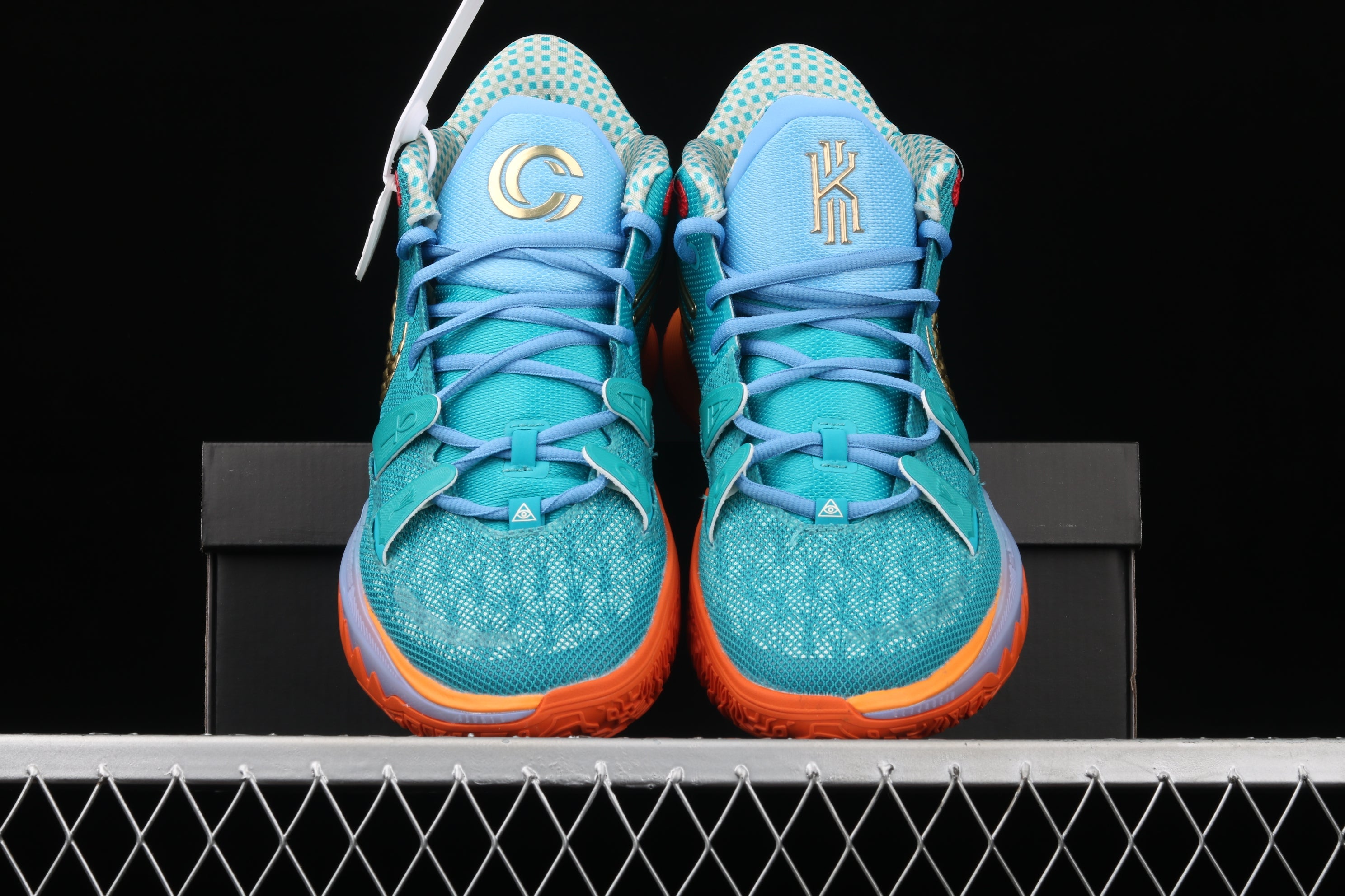 . NK Kyrie 7 “CONCEPT”