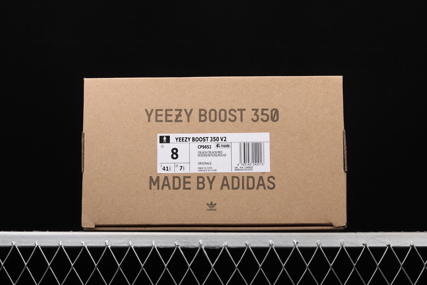 . Ad Yeezy 350 V2 Boost Basf CP9652